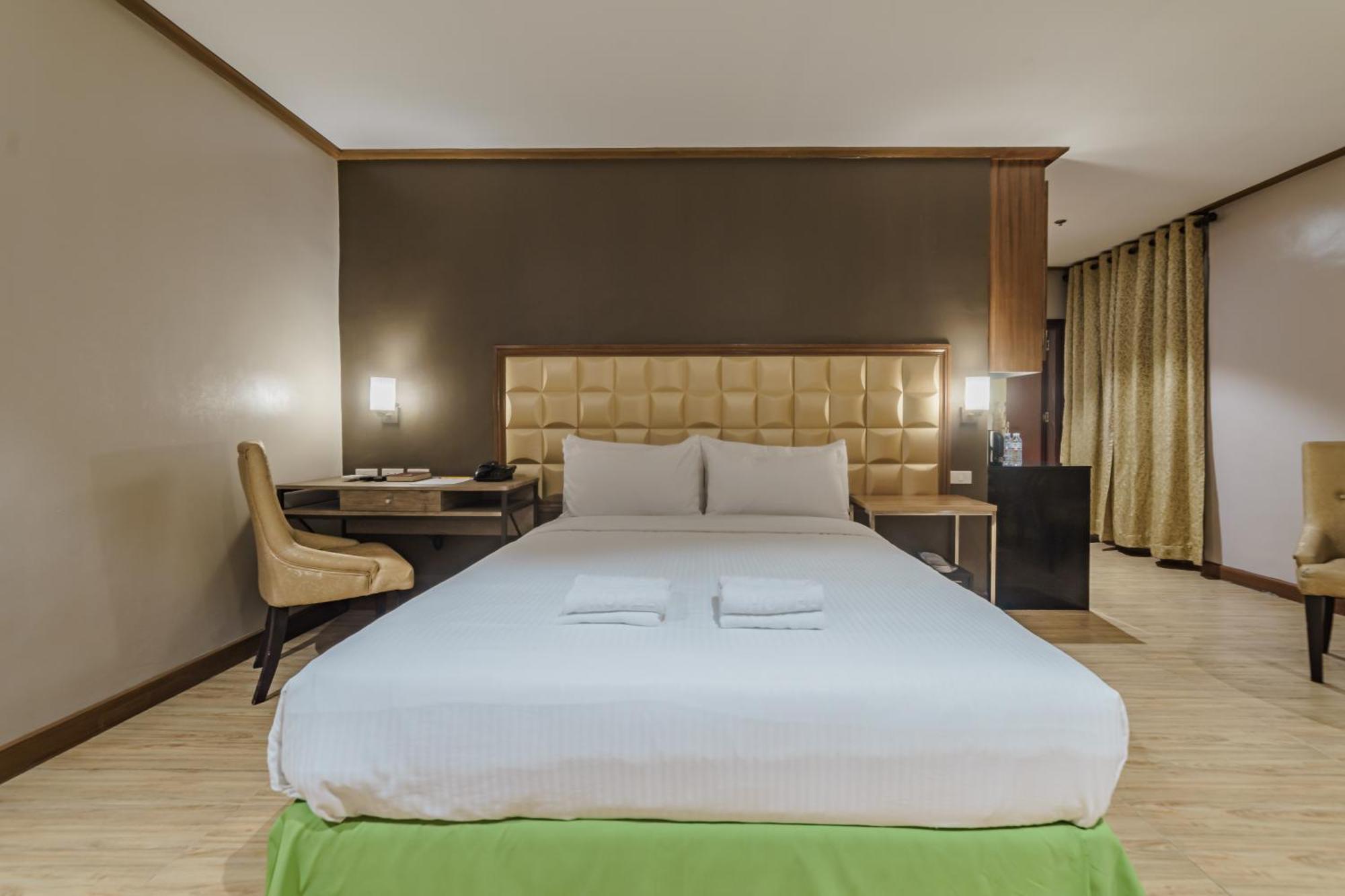 Robertson Hotel Нага Экстерьер фото