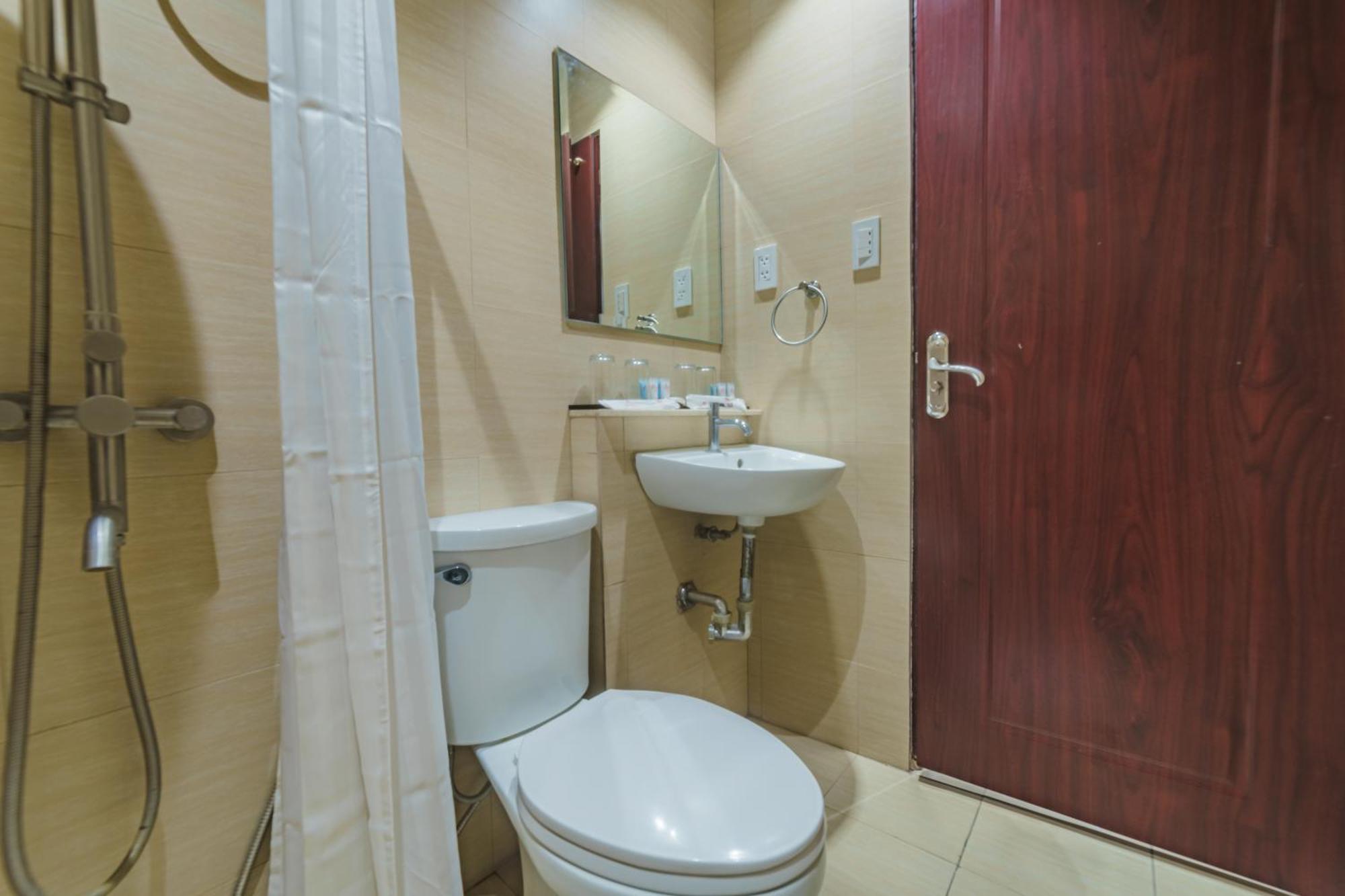 Robertson Hotel Нага Экстерьер фото